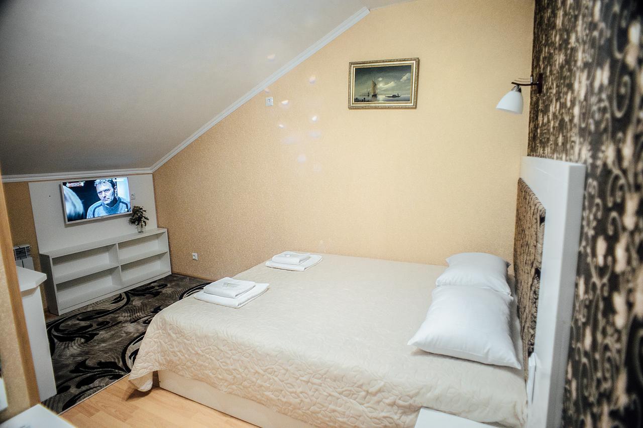 Guest House Cherson Buitenkant foto
