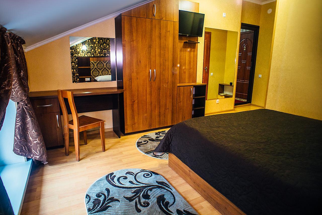 Guest House Cherson Buitenkant foto